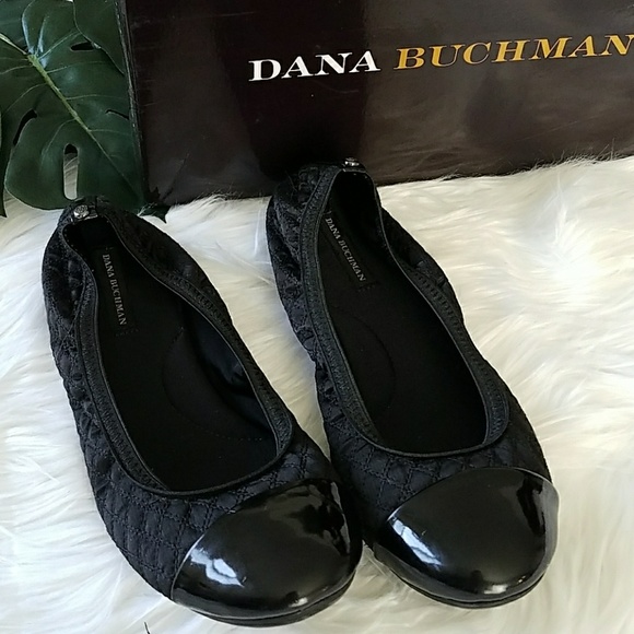 dana buchman ballet flats